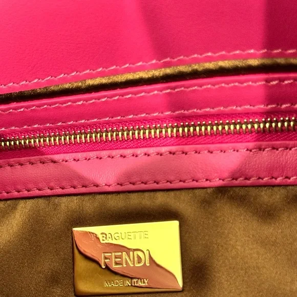 Fendi Fuchsia Pink Sequin Baguette Gold Hardware ‘Sex and the City’ New Rare - Picture 13 of 15